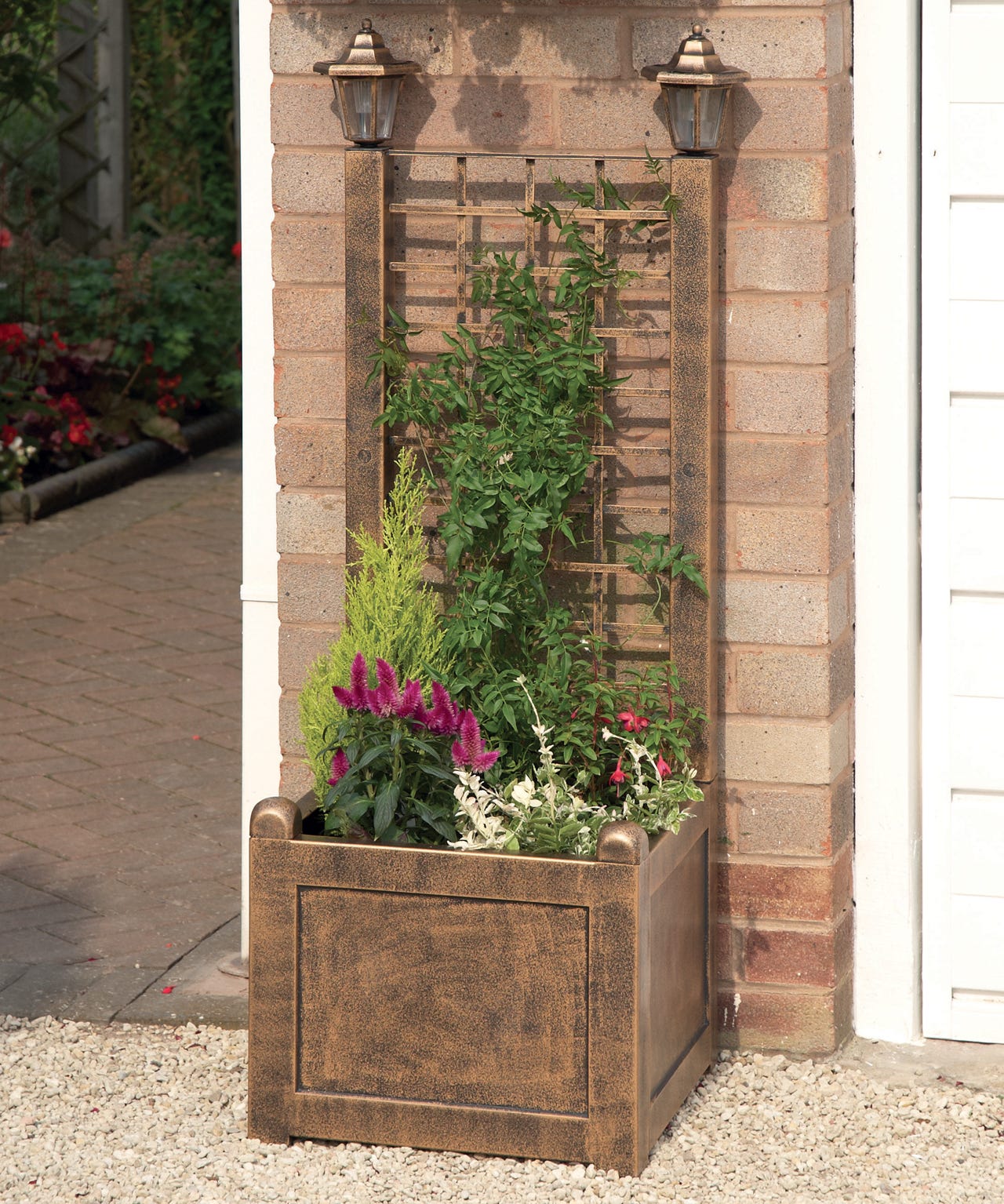 Damart Trellis Planter with Solar Lanterns