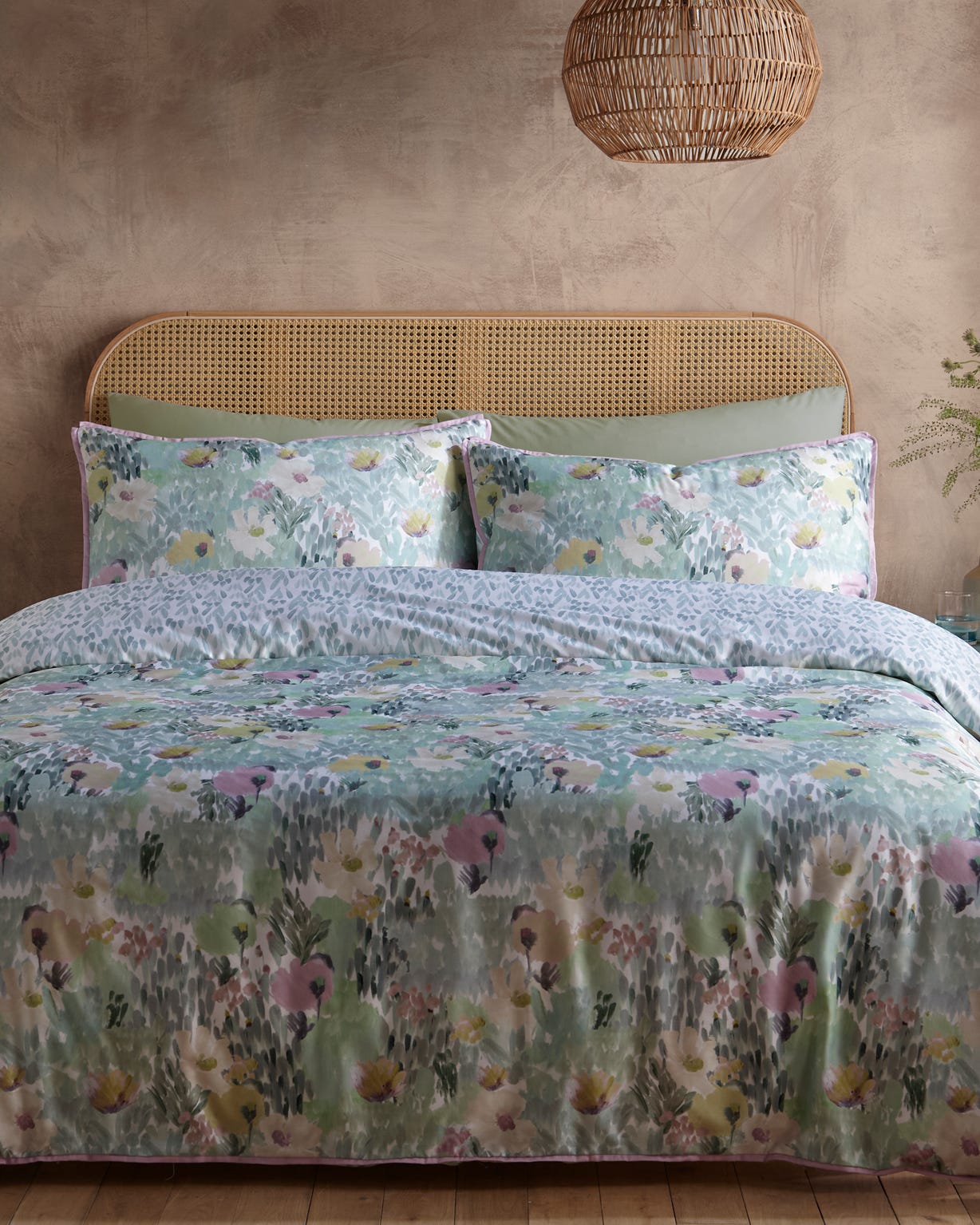 Damart Abstract Floral Duvet Set