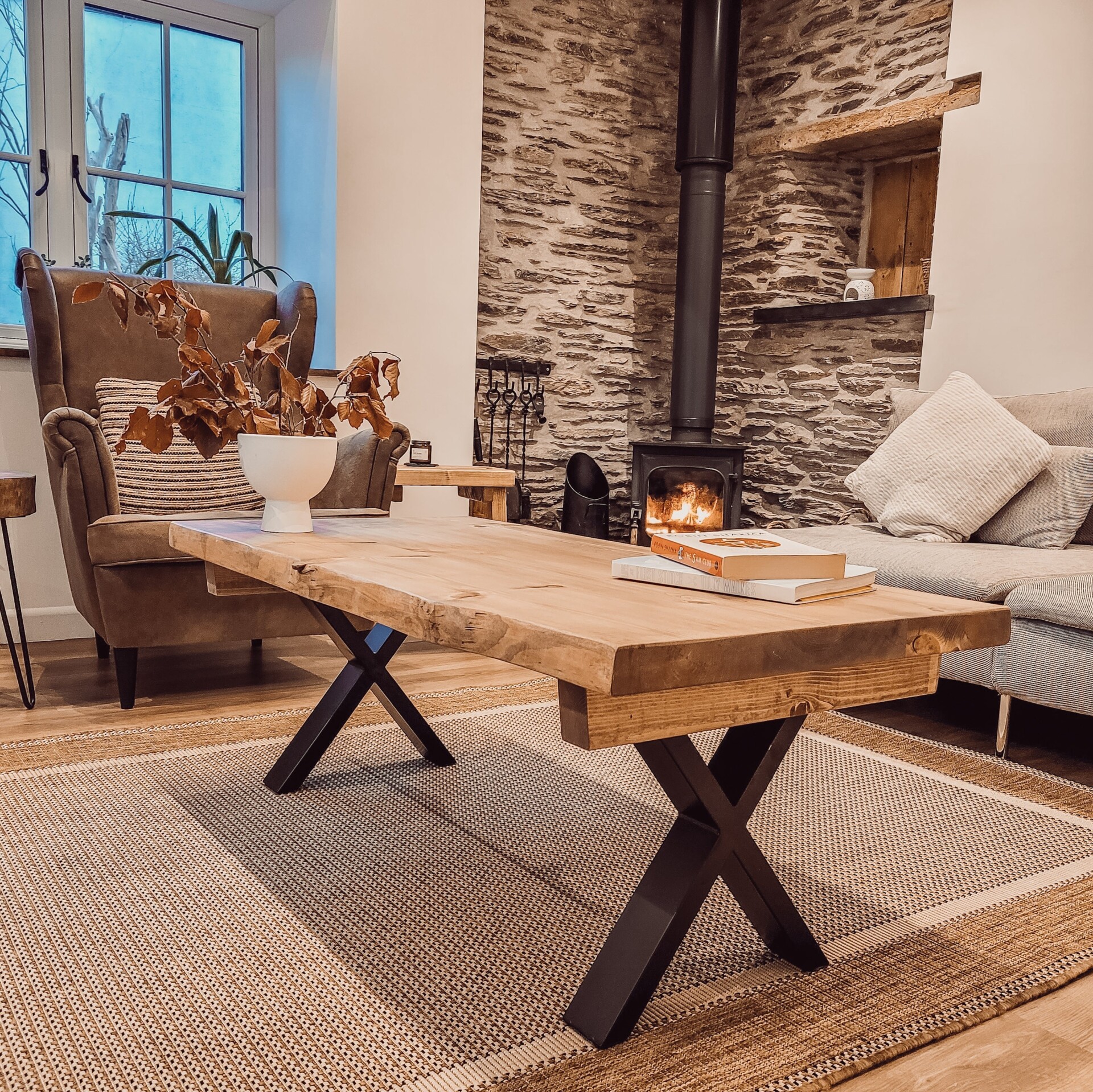 RITA Live Waney Edge Coffee Table With Metal X Legs - LXWXH Light Oak
