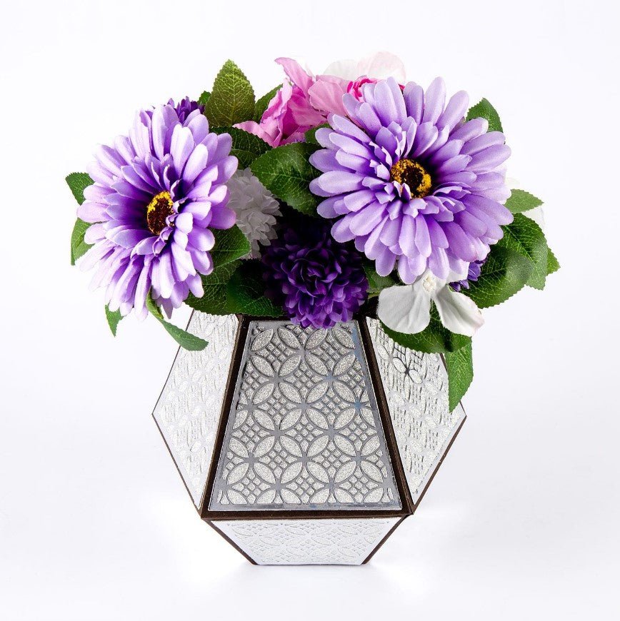 Forever Flowerz Eastern Elegance Flower Vase Die Set