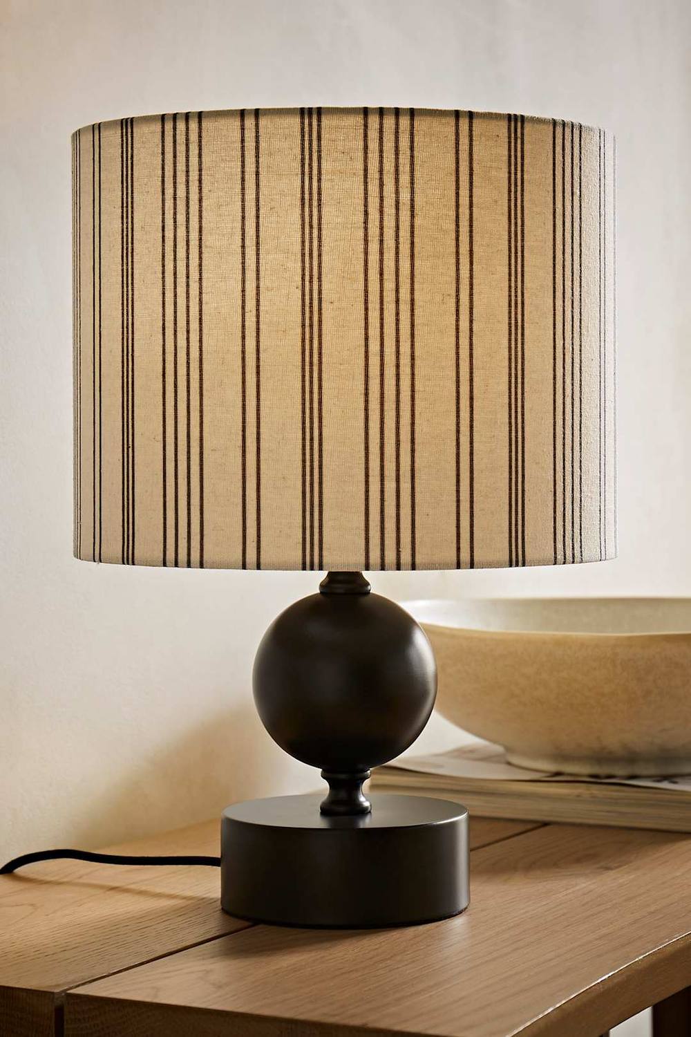 Valuelights Anthony Candlestick Table Lamp With Linen Stripe Drum Lamp Shade In Cream