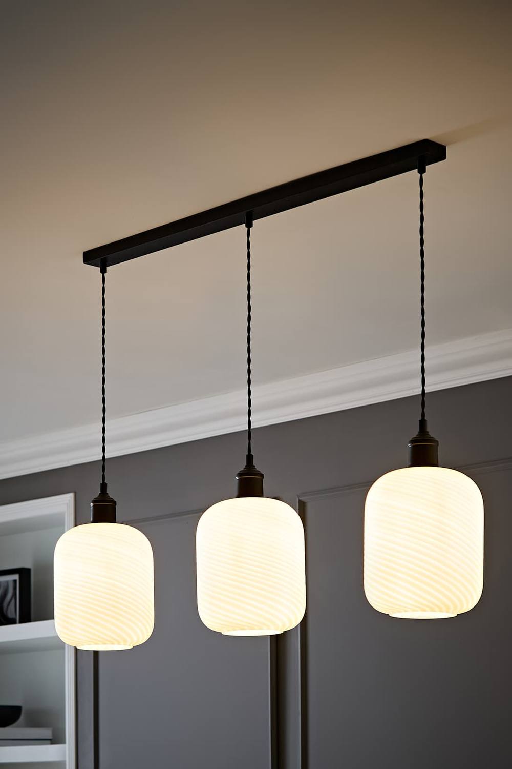 Valuelights Emery Frosted Swirl Glass Drop Black Diner Ceiling Pendant Light In White