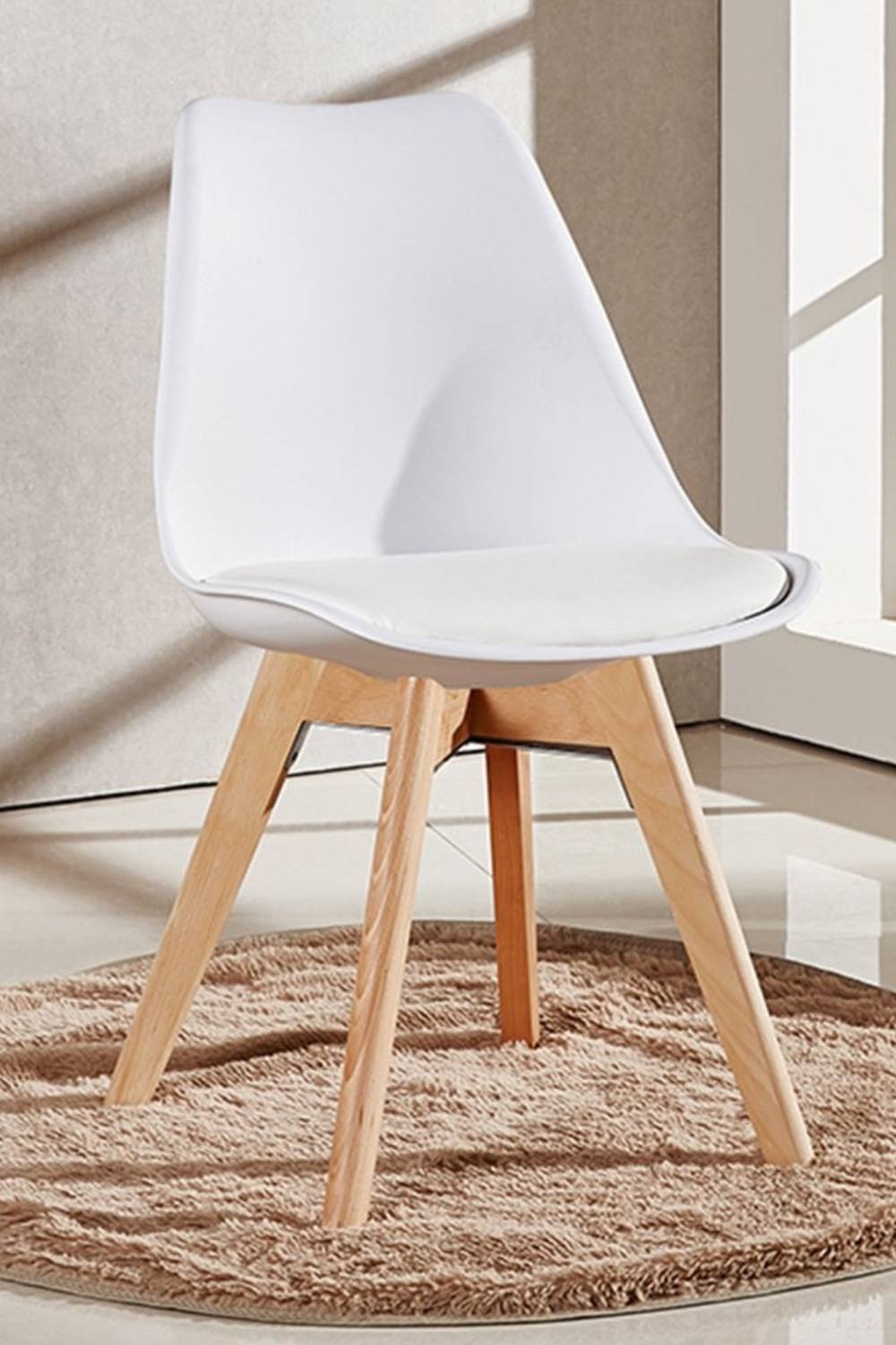 Life Interiors Single 'tulip Dining Chair' Leather Padded Seat Solid Wood Legs In White