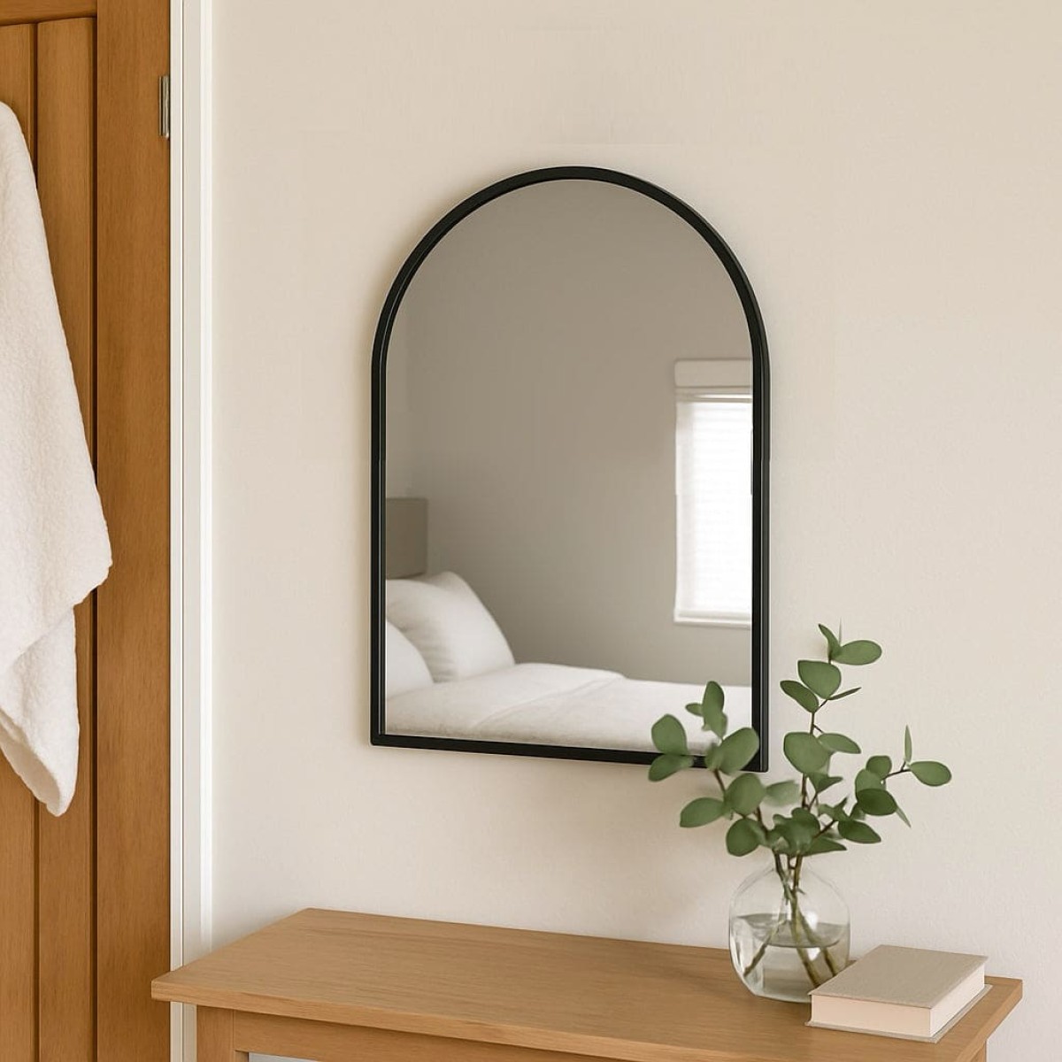 Akiko - Black Metal Arched Mirror - x