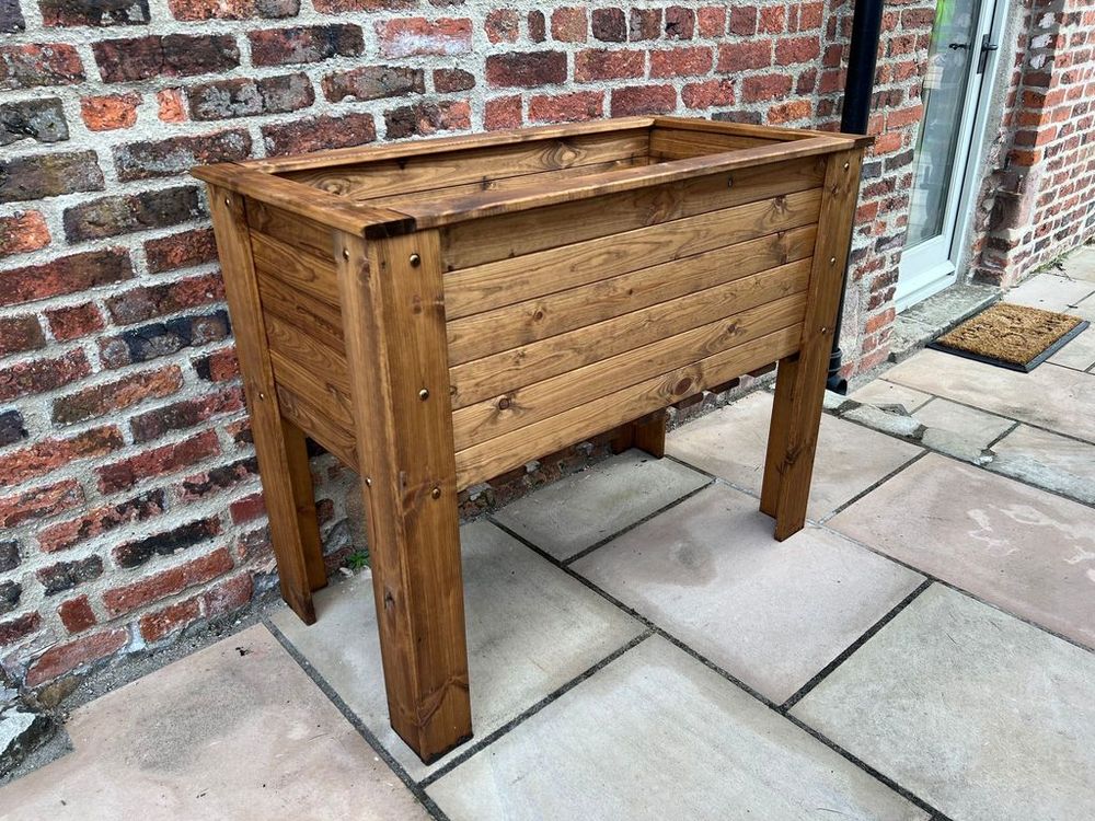 Somerford Deep Root Planter - Large, English Design, Raised for HerbsVegetables, Sustainably Sourced Wood, Rustproof Bolting