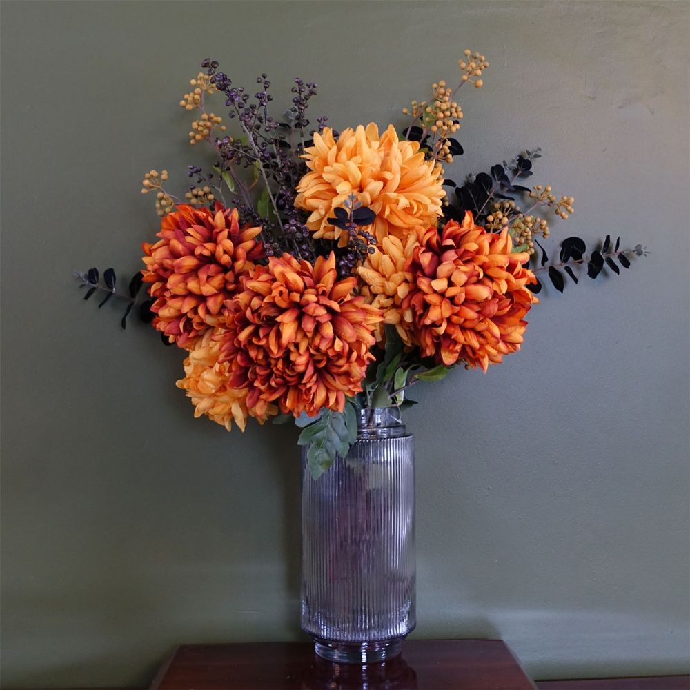 Stunning Orange & Black Flower Arrangement Glass Vase - High-Quality Artificial Flowers - Complete Pack - Perfect for Any Decor