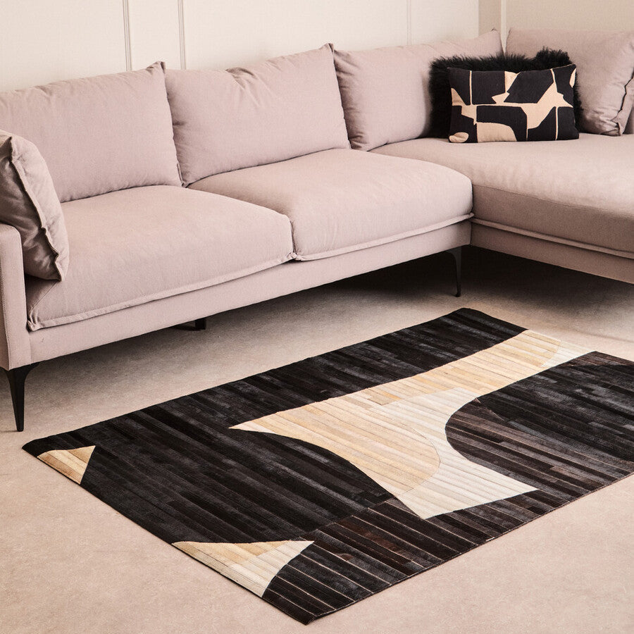 Bosie Small Abstract Hair on Leather Rug