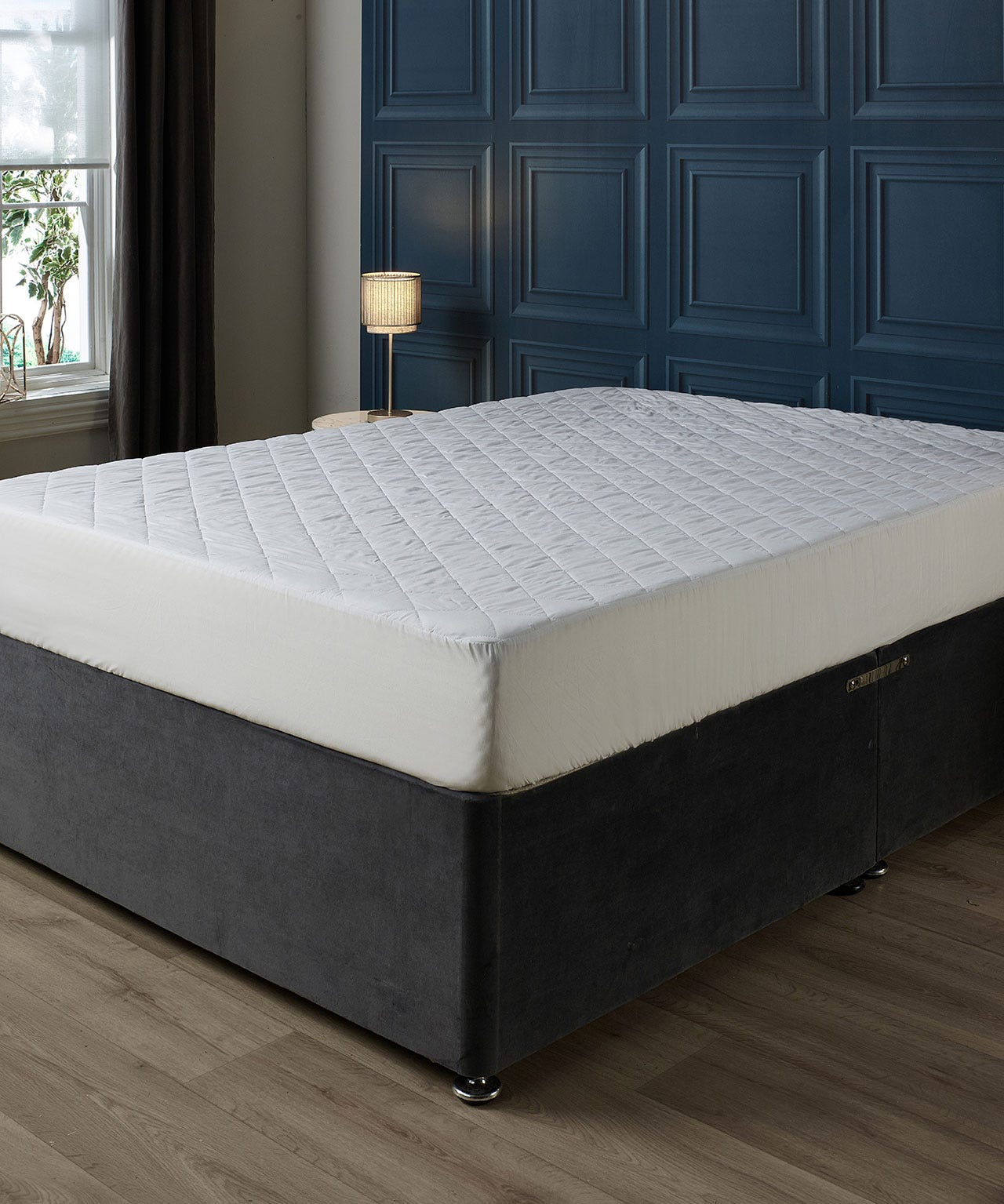 Damart Anti-bacterial Mattress Protector