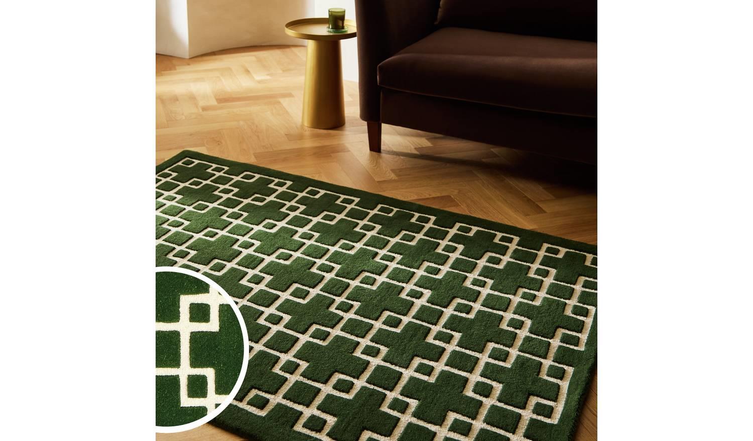Luxe Chain Green Wool Cut Pile Rug x Patterned Living Room Floor