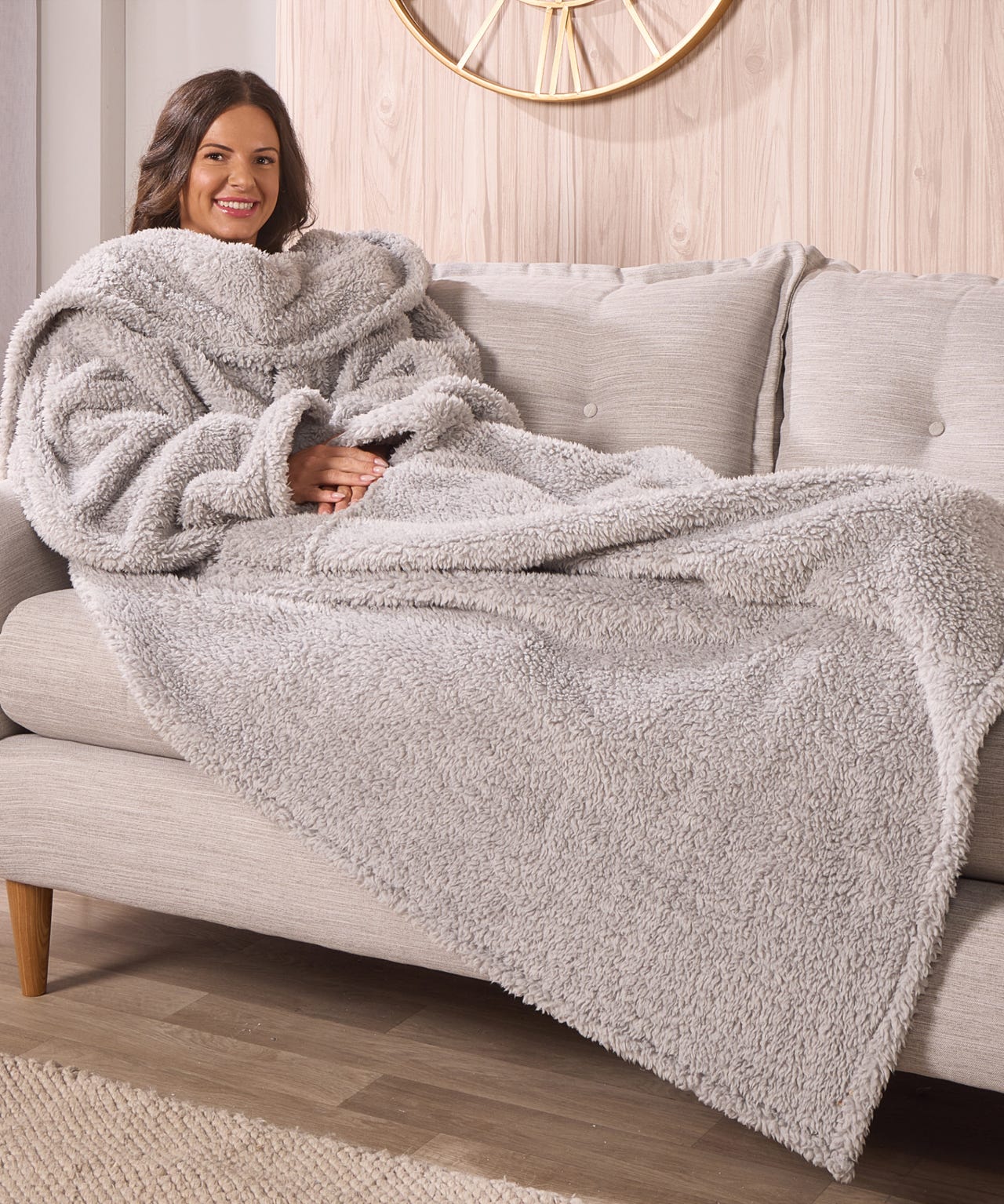 Damart Wearable Fleece Blanket with Heated Pocket