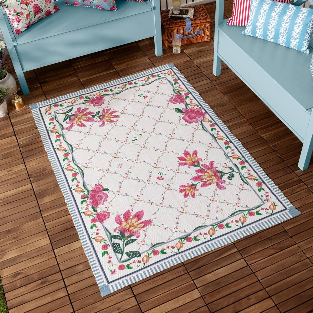 Wylder Claudia Floral Printed Indooroutdoor Rug In Light Red
