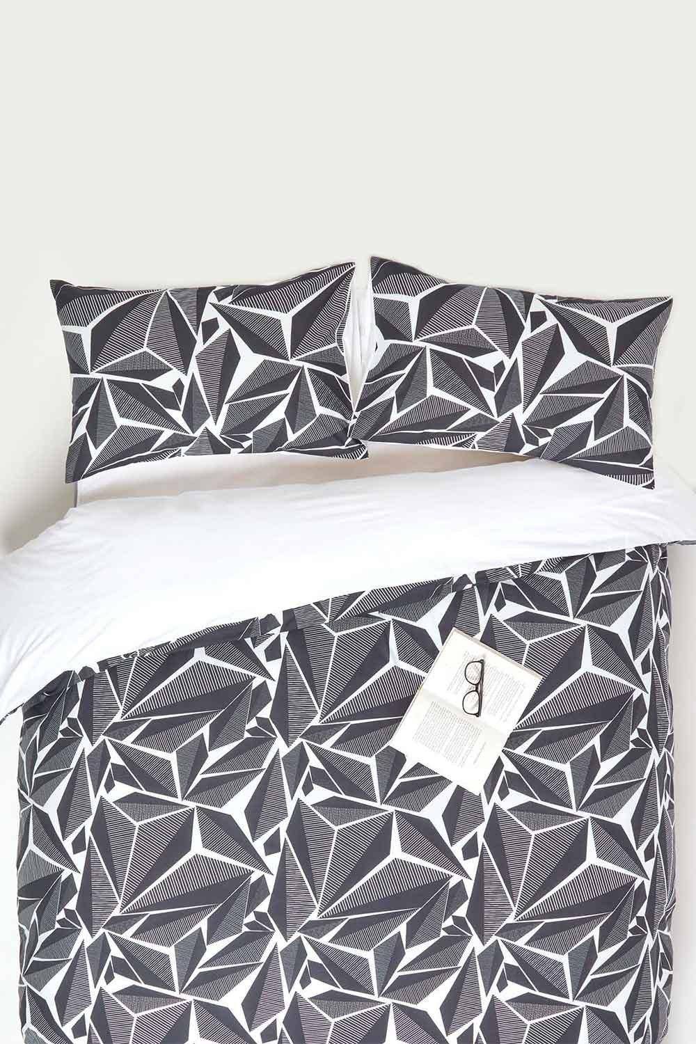 Homescapes Monochrome Digitally Printed Cotton Duvet Cover Set In Black