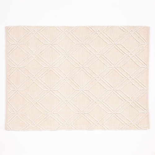 Blenheim Diamond % Pet x Cream Rug